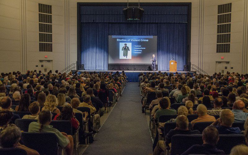 FBI's 'Mindhunter' regales ISU audience